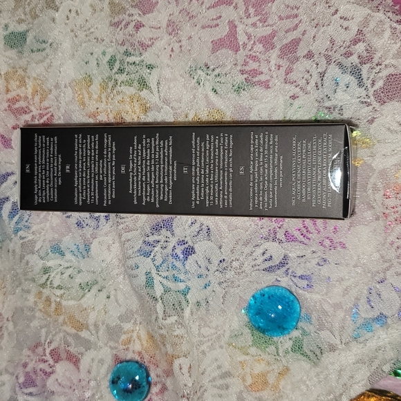 Eclat Skin London Charcoal Peel Off Mask - Picture 2 of 4